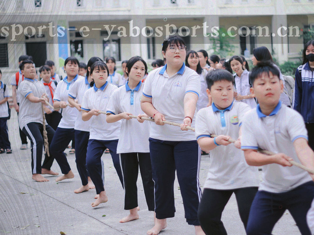站内检索界面截图，输入联赛名后列出匹配的专题与复盘结果